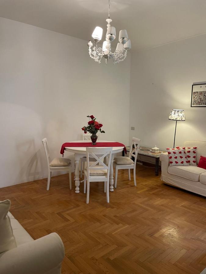 Elegant Apt-Typical Roman Palazzina Pz Alessandria מראה חיצוני תמונה