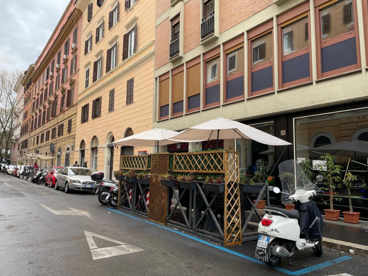 Elegant Apt-Typical Roman Palazzina Pz Alessandria מראה חיצוני תמונה
